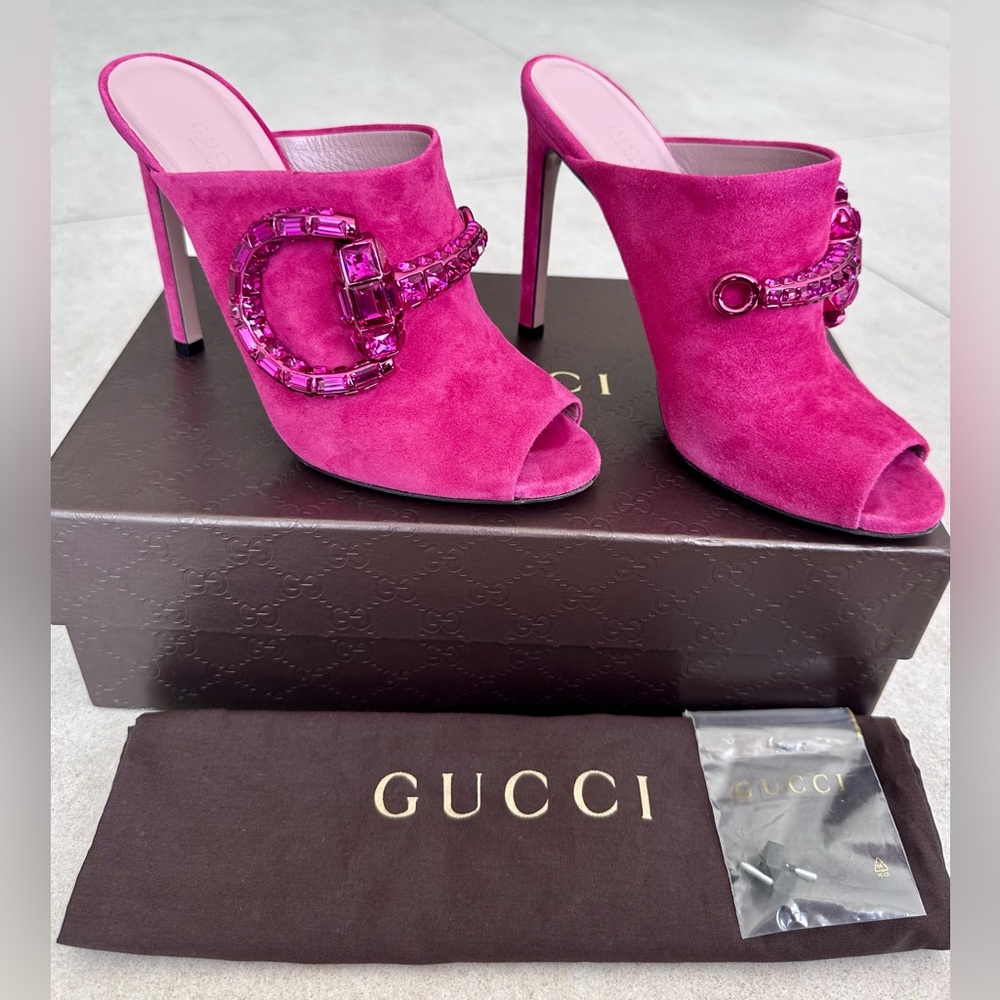 Gucci Maxime Pink Suede Crystal Horsebit Logo Mules
High Heels EU 37.5 US 7.5